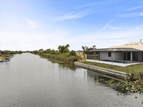 Cape Coral Residential, 421 31st Pl, Cape Coral, Florida 33993, image 3