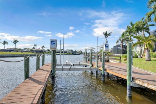 Cape Coral Residential, 2706 38th Ter, Cape Coral, Florida 33914, image 3