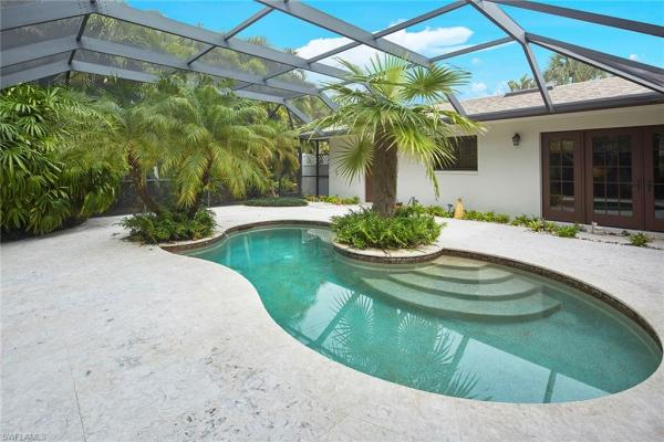 Golf Drive Estates At Olde Naples, 695 N 7th Ave, Naples, Florida 34102, image 1