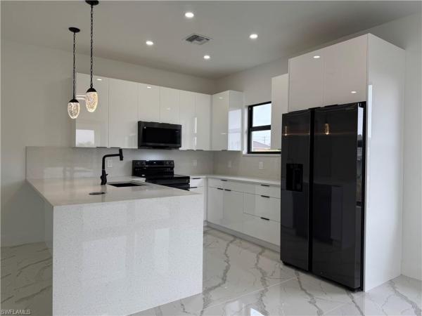 Lehigh Acres Residential, 3109 SW 9th St, Lehigh Acres, Florida 33976, image 1