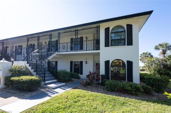 Eaglewood, 809 Augusta Blvd #4, Naples, Florida 34113, image 2