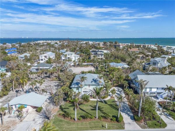 Metes & Bounds, 335 Gulf Dr, Sanibel, Florida 33957, image 1