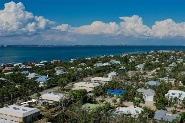 601 Periwinkle Way #D5, Sanibel, Florida 33957, image 1