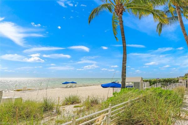 295 Grande Way #405, Naples, Florida 34110, image 1