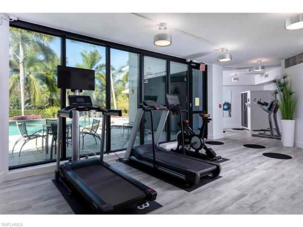 5555 Heron Point Dr #902, Naples, Florida 34108, image 1