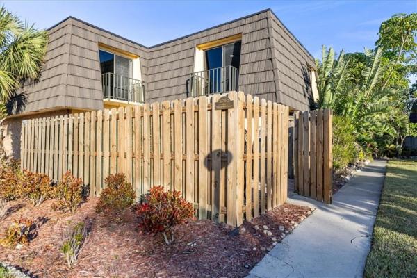 5570 Woodrose Ct #2, Fort Myers, Florida 33907, image 1