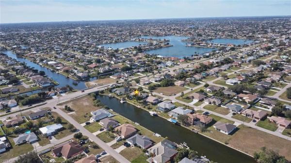 Cape Coral Residential, 7 12th Ct, Cape Coral, Florida 33909, image 3