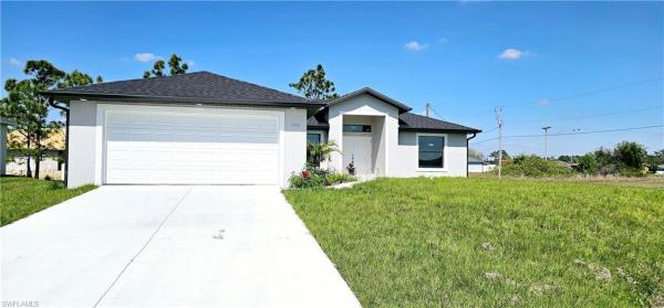 Lehigh Acres, 4300 W 11th St, Lehigh Acres, Florida 33971, image 1