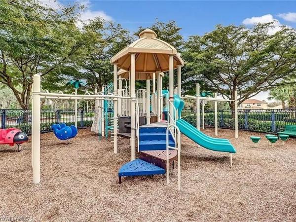 Saturnia Lakes, 2405 Leafshine Ln, Naples, Florida 34119, image 2