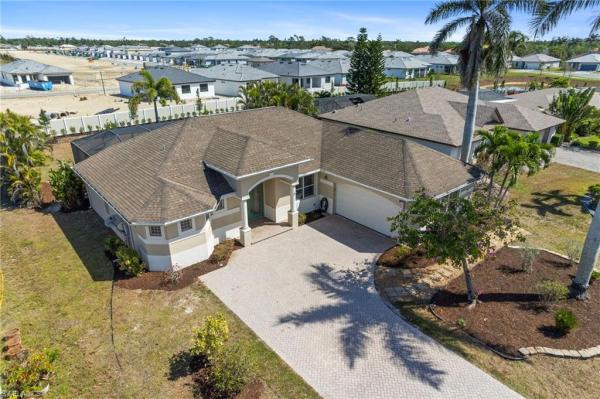 Bonita Springs Golf & Country Club, 10347 Wood Ibis Ave, Bonita Springs, Florida 34135, image 2