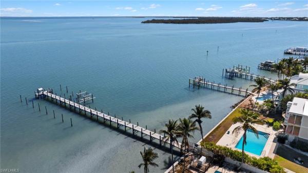 Captiva Hide-A-Way, 11400 Old Lodge Ln #1C, Captiva, Florida 33924, image 2