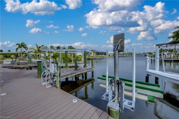 Cape Coral, 2419 W Cape Coral Pkwy, Cape Coral, Florida 33914, image 3