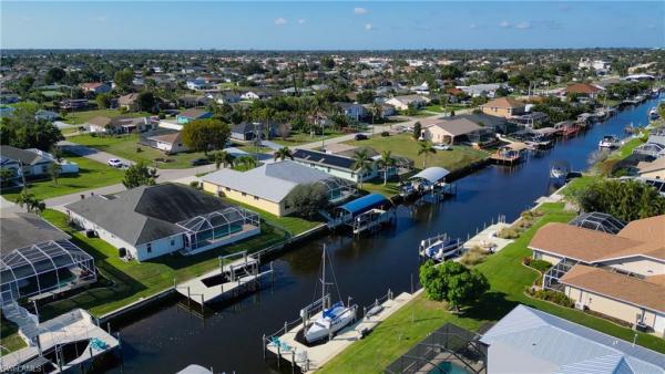 Cape Coral Residential, 1917 12th St, Cape Coral, Florida 33990, image 2