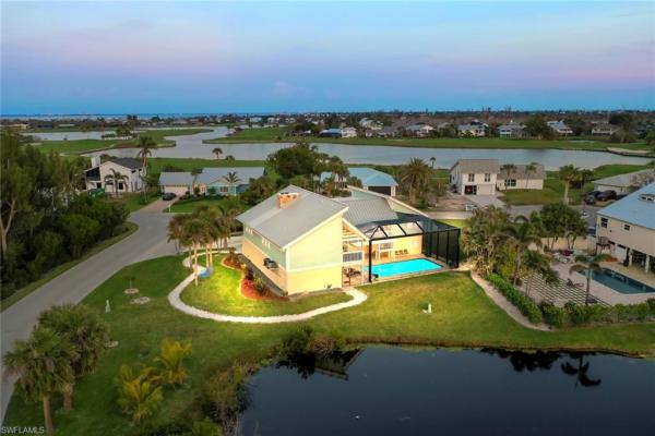 The Dunes At Sanibel Island, 9113 Mockingbird Dr, Sanibel, Florida 33957, image 2