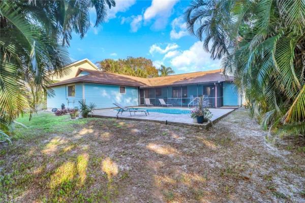 Heitmans, 9806 Pennsylvania Ave, Bonita Springs, Florida 34135, image 1