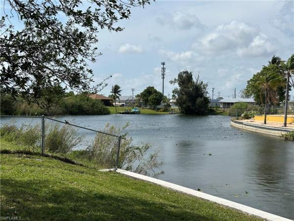 Cape Coral Residential, 1037 2nd Ter, Cape Coral, Florida 33909, image 2
