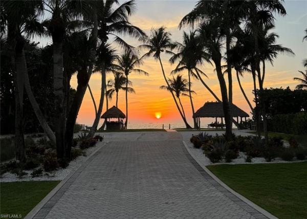 Port Royal, 4115 Cutlass Ln, Naples, Florida 34102, image 1