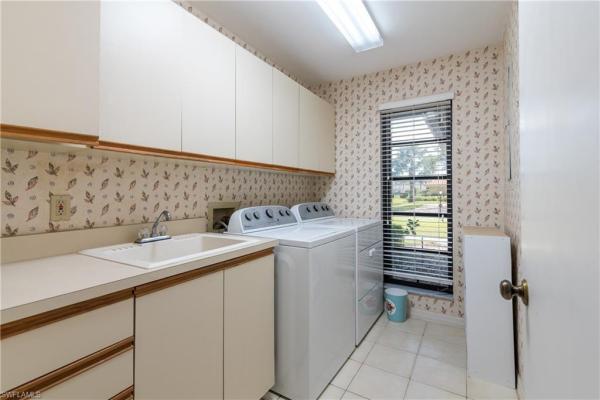 Kings Lake, 2287 Queens Way, Naples, Florida 34112, image 1
