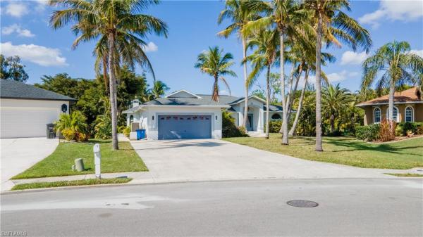 Fernwalk, 8896 Bracken Way, Fort Myers, Florida 33908, image 1