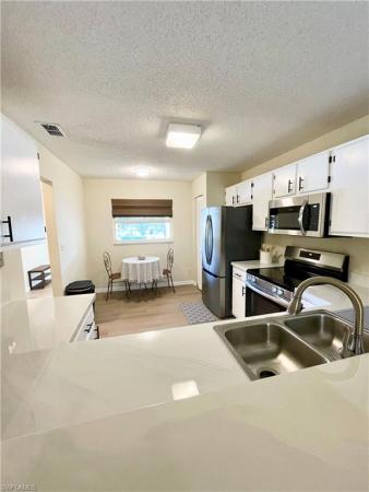 645 Squire Ct #202, Naples, Florida 34104, image 1