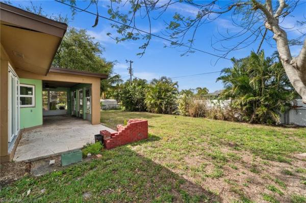 Cape Coral Residential, 1621 21st Ter, Cape Coral, Florida 33990, image 2