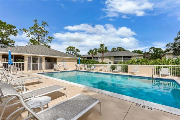 725 Landover Ct #204, Naples, Florida 34104, image 1