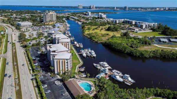 The Parkway, 3462 Hancock Bridge Pkwy #233, North Fort Myers, Florida 33903, image 2