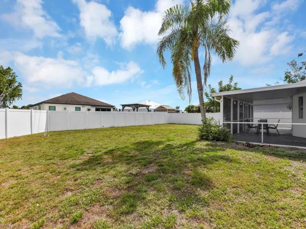 Cape Coral Residential, 1607 6th Pl, Cape Coral, Florida 33991, image 1