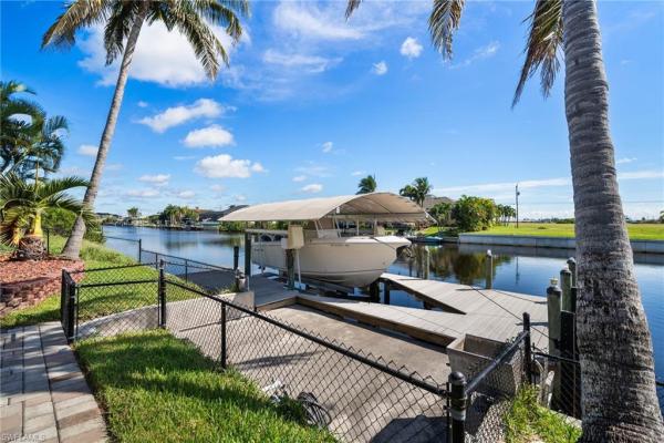 Cape Coral Residential, 621 36th Pl, Cape Coral, Florida 33993, image 3