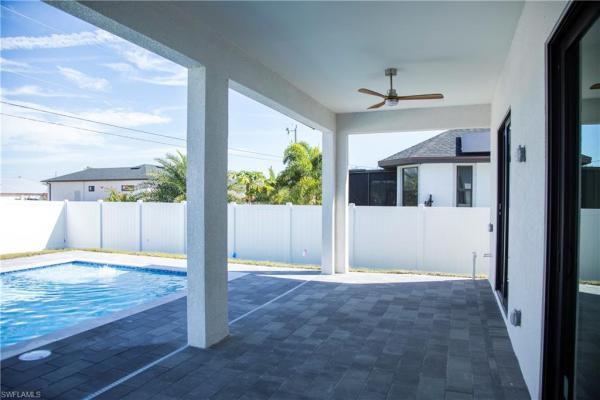 Cape Coral, 2217 15th Ter, Cape Coral, Florida 33909, image 3