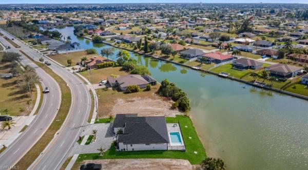Cape Coral Residential, 414 E Nicholas Pkwy, Cape Coral, Florida 33990, image 2