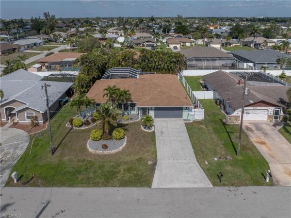 Cape Coral Residential, 605 24th St, Cape Coral, Florida 33990, image 1