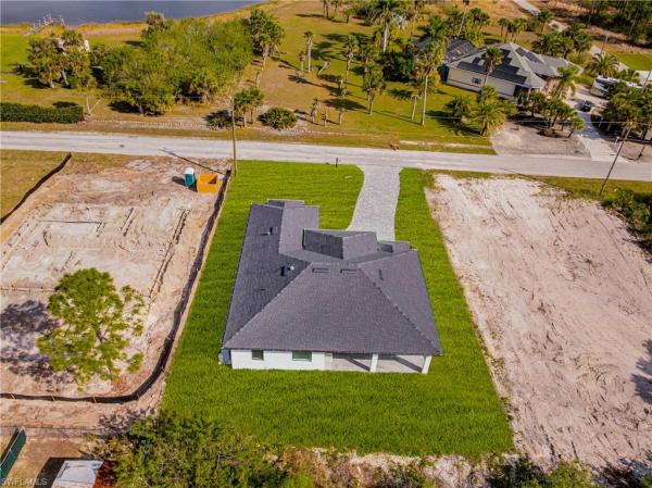 Lehigh Acres, 750 E Chestnut St, Lehigh Acres, Florida 33974, image 1