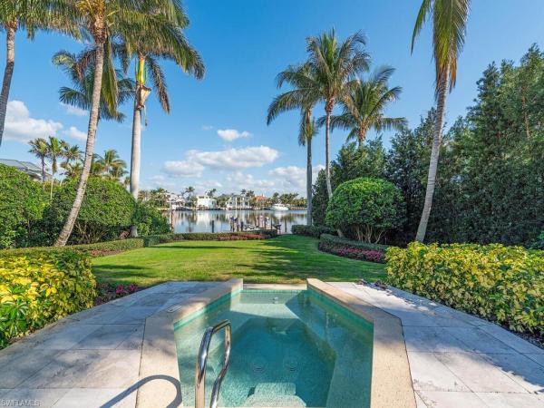 Aqualane Shores, 1825 E Gordon Dr, Naples, Florida 34102, image 1