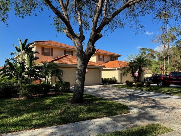 Sherwood, 330 Robin Hood Cir #201, Naples, Florida 34104, image 1