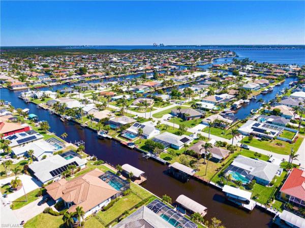 Cape Coral Residential, 2912 20th Ave, Cape Coral, Florida 33904, image 2