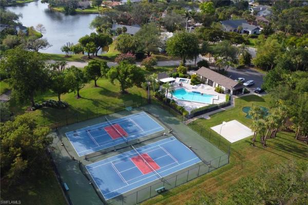 McGregor Woods, 12542 Barrington Ct, Fort Myers, Florida 33908, image 2