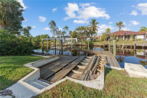 Cape Coral, 5310 Colonade Ct, Cape Coral, Florida 33904, image 1