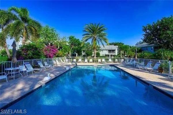 Tamarynd Place At Kings Lake, 2126 Tama Cir #201, Naples, Florida 34112, image 2