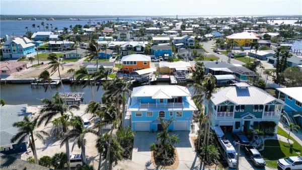 Island Harbors, 11940 Island Ave, Matlacha, Florida 33993, image 1