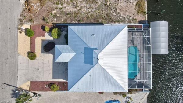 16140 Porto Bello St, Bokeelia, Florida 33922, image 1