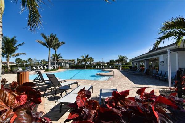Stonewater, 304 Spring Hill Lake Loop, Cape Coral, Florida 33993, image 3