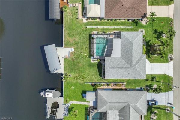 Cape Coral Residential, 1221 32nd Ter, Cape Coral, Florida 33904, image 2