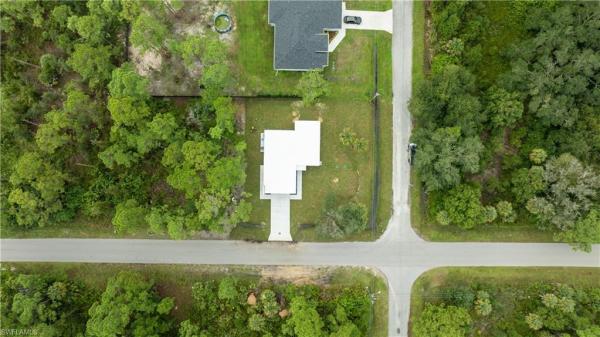 307 9th St, Lehigh Acres, Florida 33972, image 1