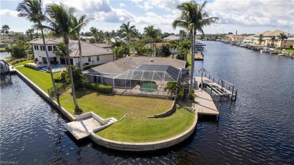 Cape Coral, 1737 43rd St, Cape Coral, Florida 33904, image 1