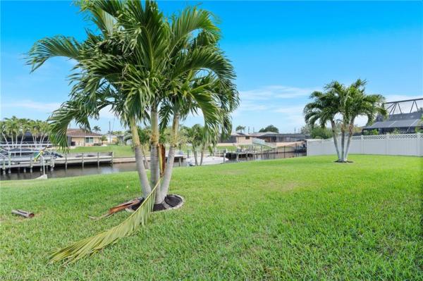 Cape Coral Residential, 1425 29th Ter, Cape Coral, Florida 33904, image 3