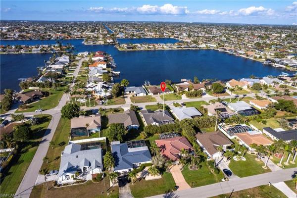 Cape Coral Residential, 522 51st Ter, Cape Coral, Florida 33914, image 2