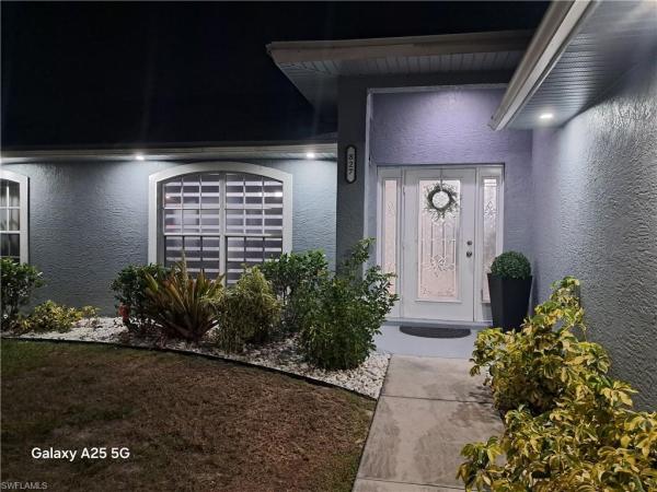 Lehigh Acres, 827 Alvin Ave, Lehigh Acres, Florida 33971, image 1