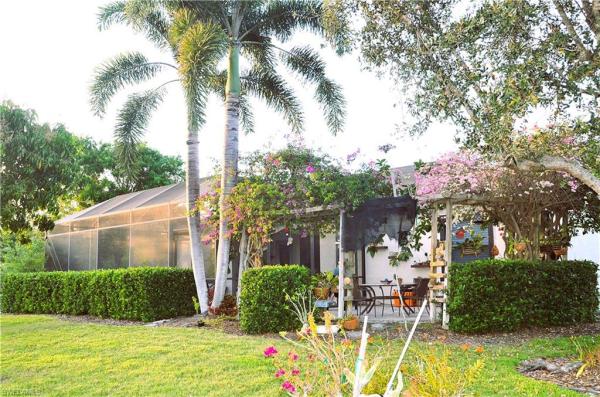 Florimond Manor, 6748 Dabney St, Fort Myers, Florida 33966, image 2