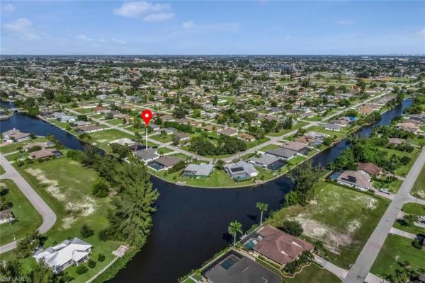 Cape Coral Residential, 1422 11th Pl, Cape Coral, Florida 33991, image 2